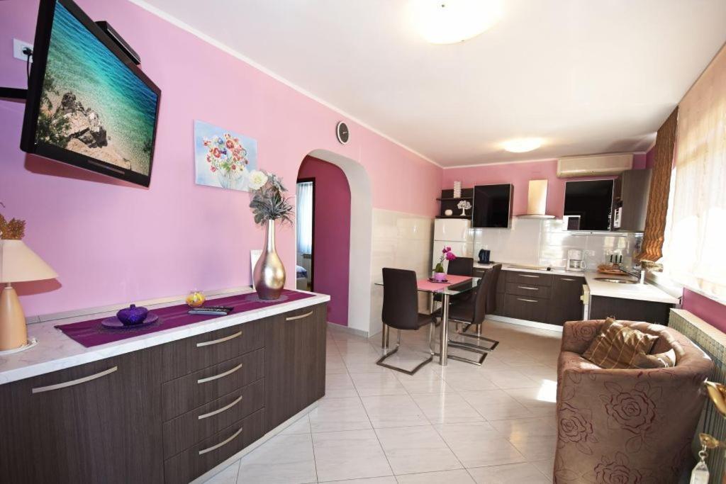 Apartments And Rooms Branka Novigrad  Luaran gambar